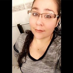 Meet your Posher, Veronica